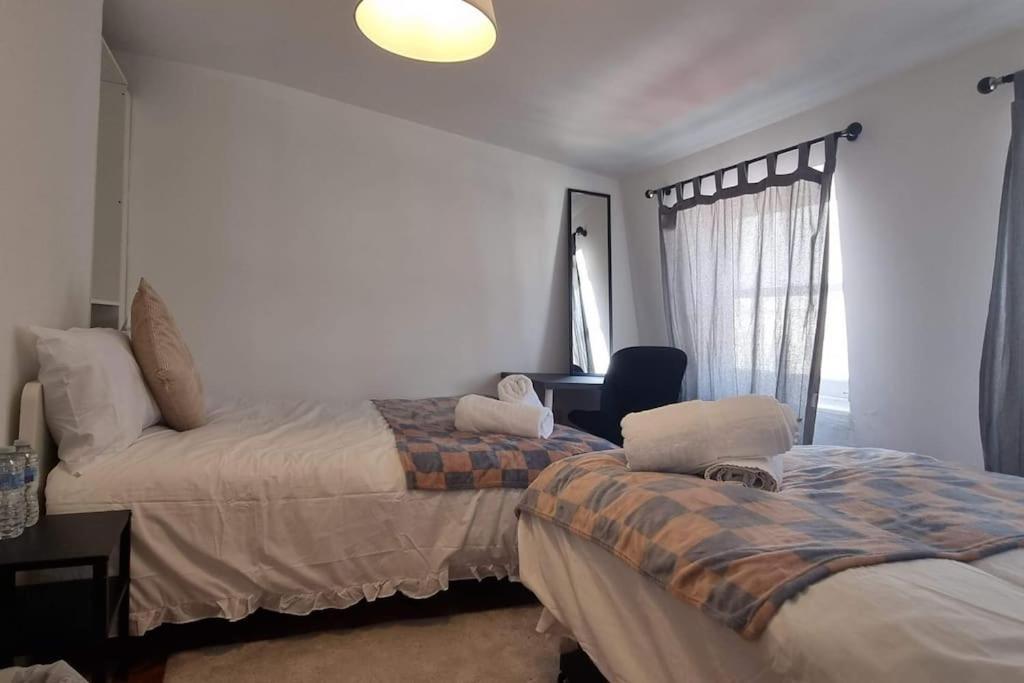 King'S Cross Road Private Rooms London Exterior photo